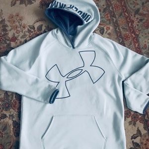 Youth XL pullover Under Armour hoodie